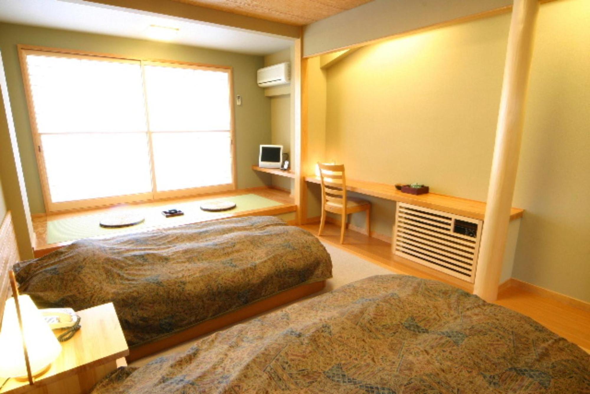 Hotel Taigakukan Hakuba Exterior photo
